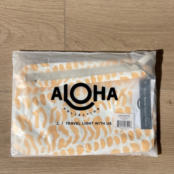 Aloha Collection small pouch - Picture 2 of 4
